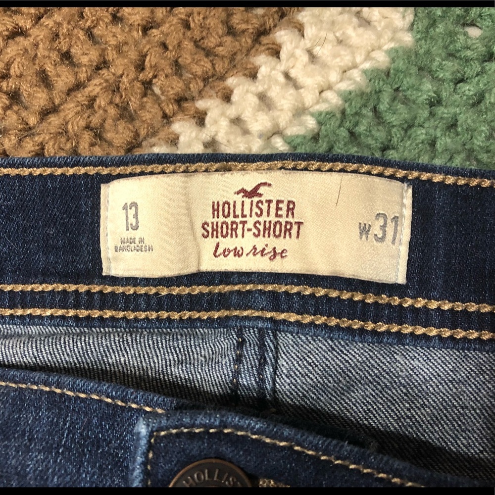 Low-rise Hollister Shorts